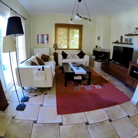 σπίτι στο πατρών με κήπο - Detached House In With Garden Apartamento