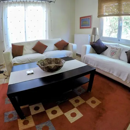 Apartamento σπίτι στο πατρών με κήπο - Detached House In With Garden