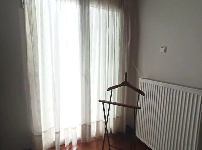 σπίτι στο πατρών με κήπο - Detached House In With Garden