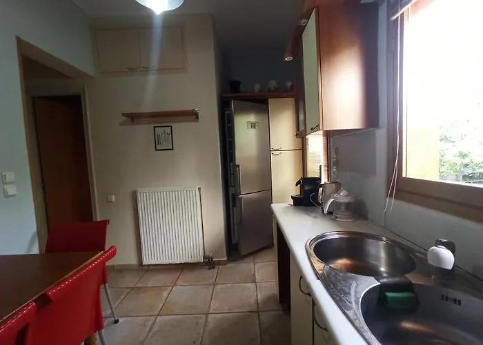 Apartamento σπίτι στο πατρών με κήπο - Detached House In With Garden Rio