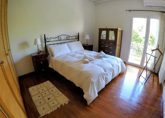 σπίτι στο πατρών με κήπο - Detached House In With Garden * Rio